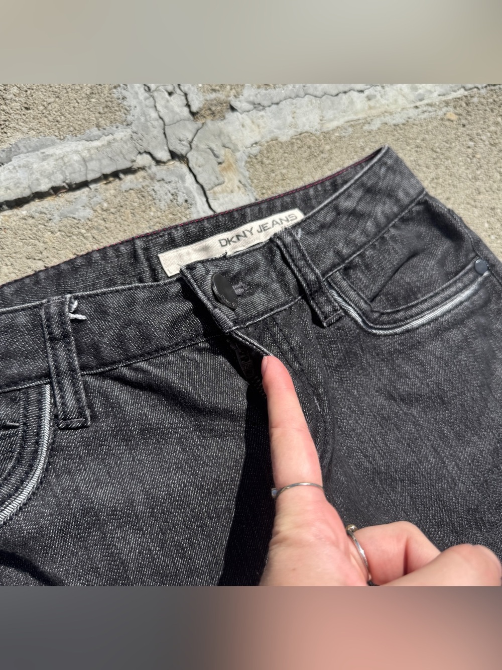 Y2K Dkny Black Low-rise Bootcut Jeans - Picture 3 of 7
